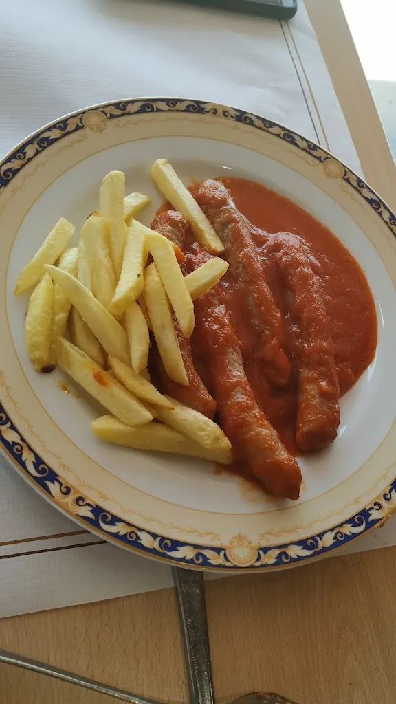 Soos Laszlo_Restaurante 2002_Abrera_review