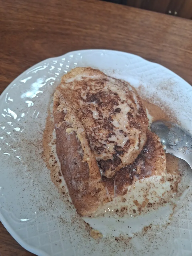 Laura Lema_Restaurante Corrochano_Melide_review