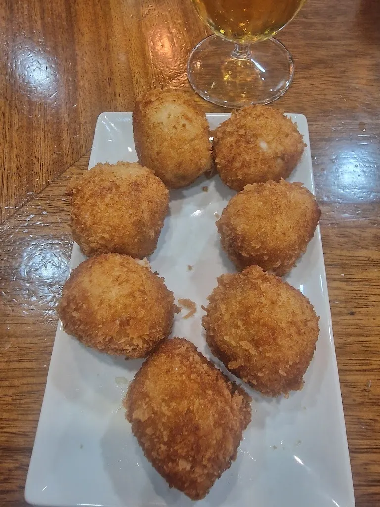 Montserrat Pérez_Restaurante Corrochano_Melide_review