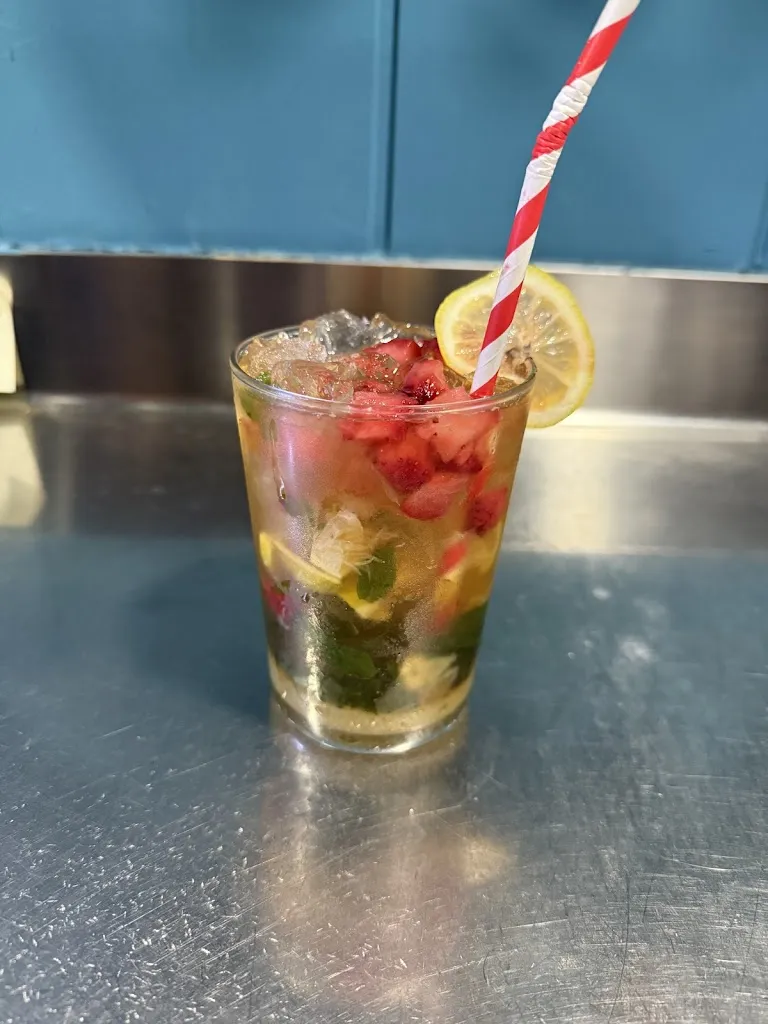 Bar Restaurant La Esquinita_Abrera_slider_image_2