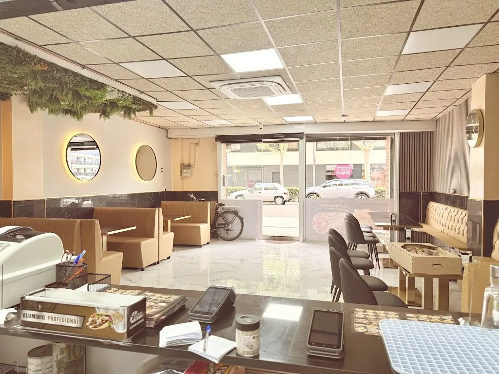 REAL KEBAB & PIZZERIA (HALAL) restaurant in Abrera