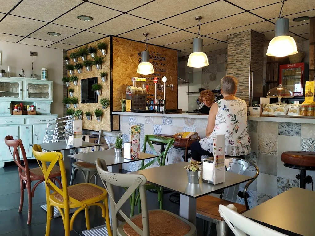 La Factoría coffee & bistro ristorante a Abrera