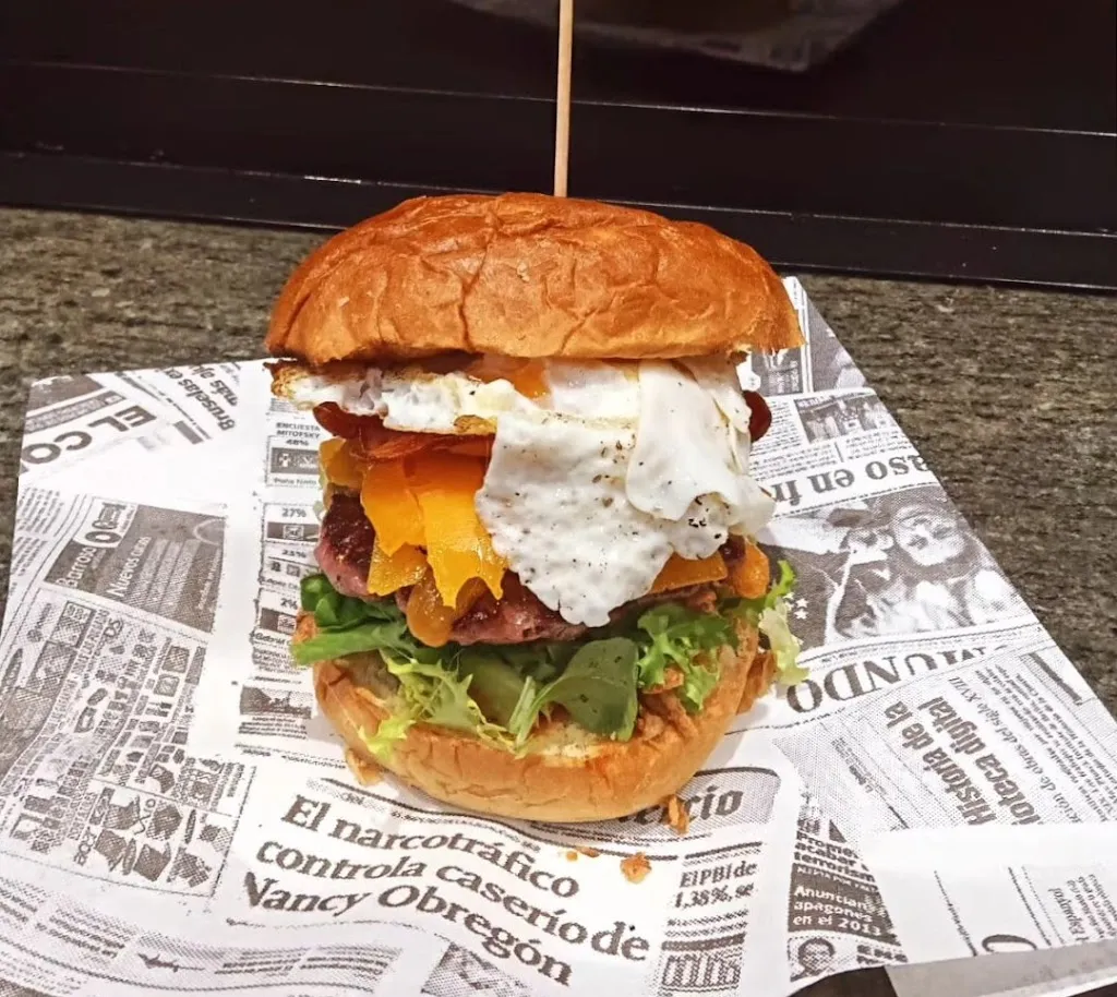 Luz Lozano Gonzalez_Bar Restaurant EL RECREO_Abrera_recensione