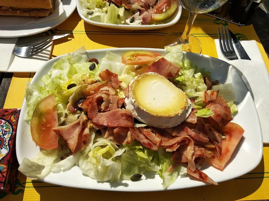 Cafeteria-Restaurant HAM_Abrera_slider_image_2