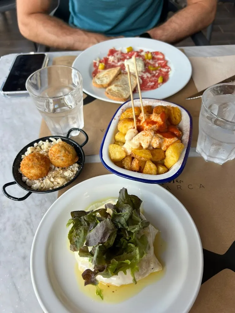 Mr Farrell_La Barca Restaurant_Abrera_review