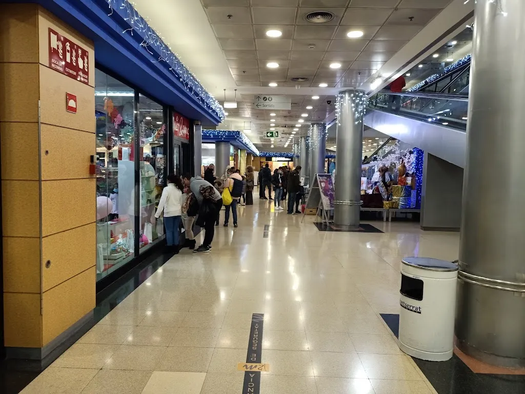 Montserrat Centre_Abrera_slider_image_2