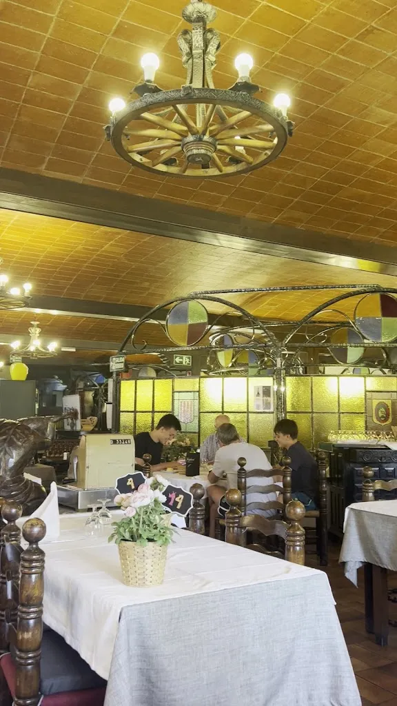 Restaurant Hostal Monistrol_Abrera_slider_image_2