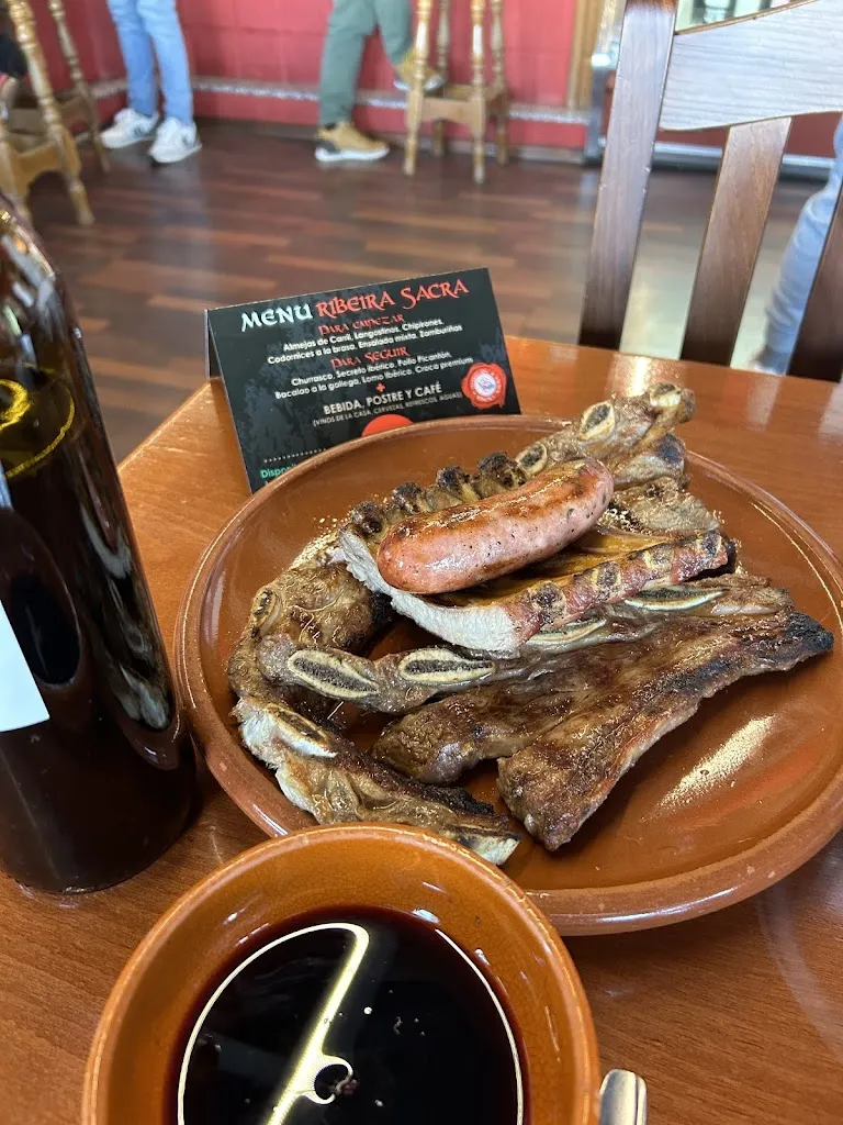 Jini Lee_Parrillada Ribeira Sacra Melide_Melide_recensione