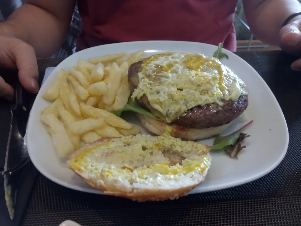 Menu_Maye's Bistró Hamburguesas de Autor Las Tablas_Melide_image_8