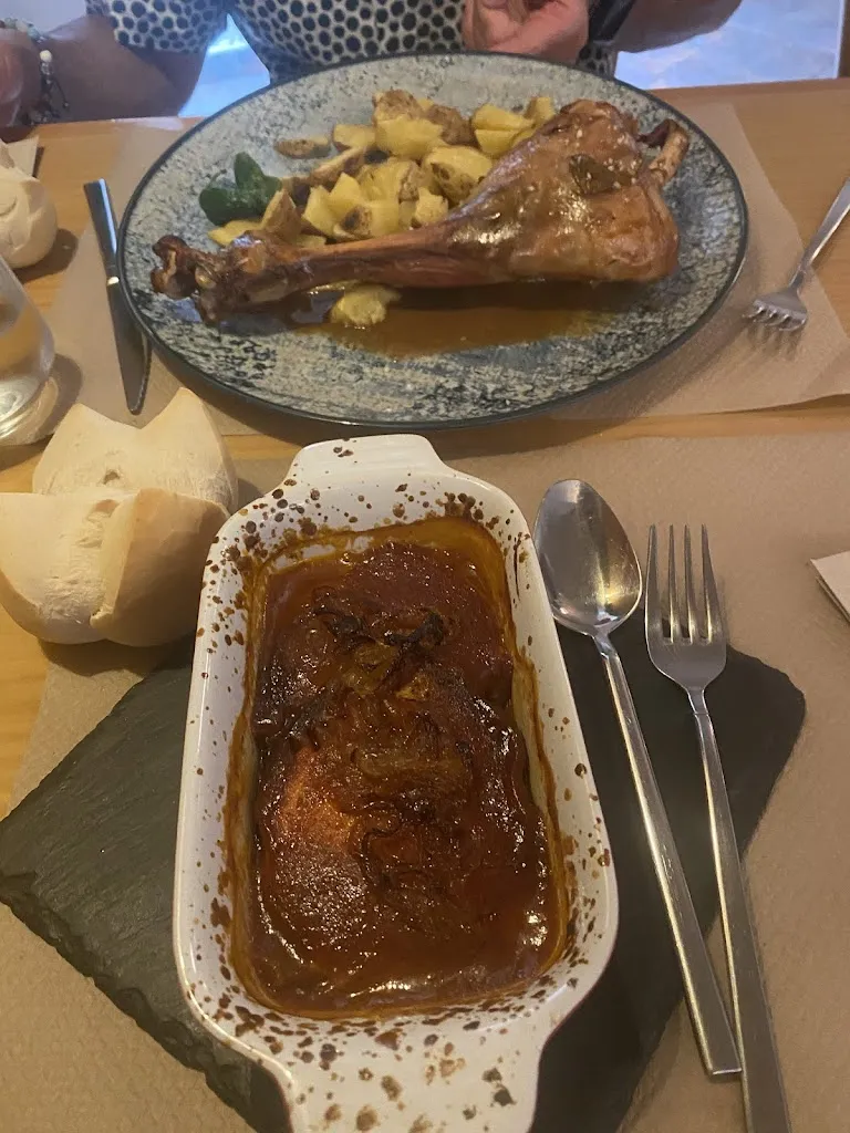 Eva María Menéndez Santos_Restaurante Dulce Chacón_Zafra_recensione