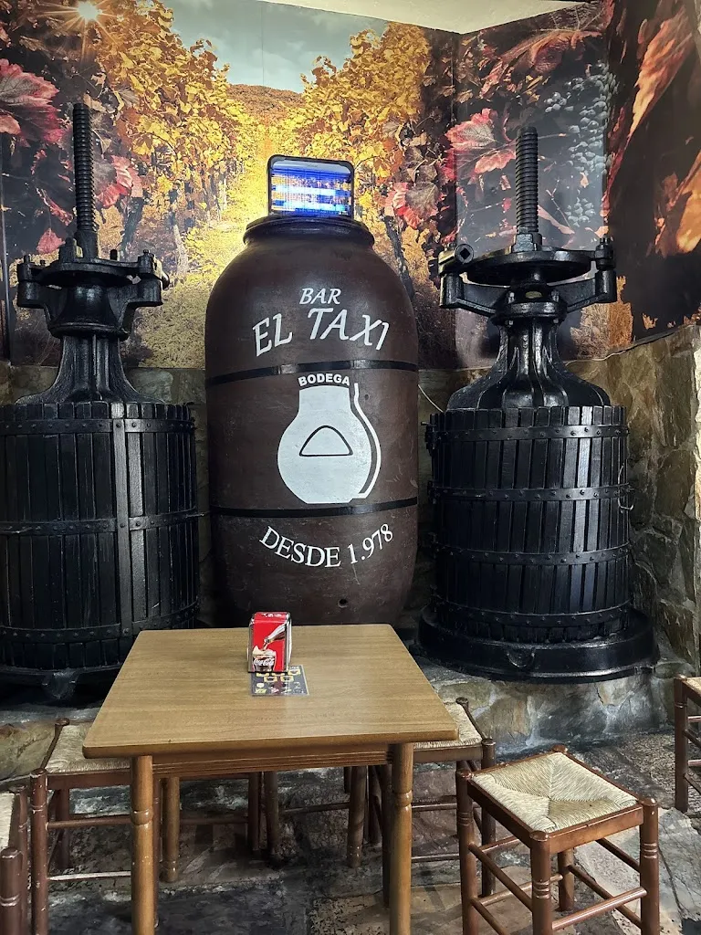 leopoldo alvarez_Bodega El Taxi_Zafra_review