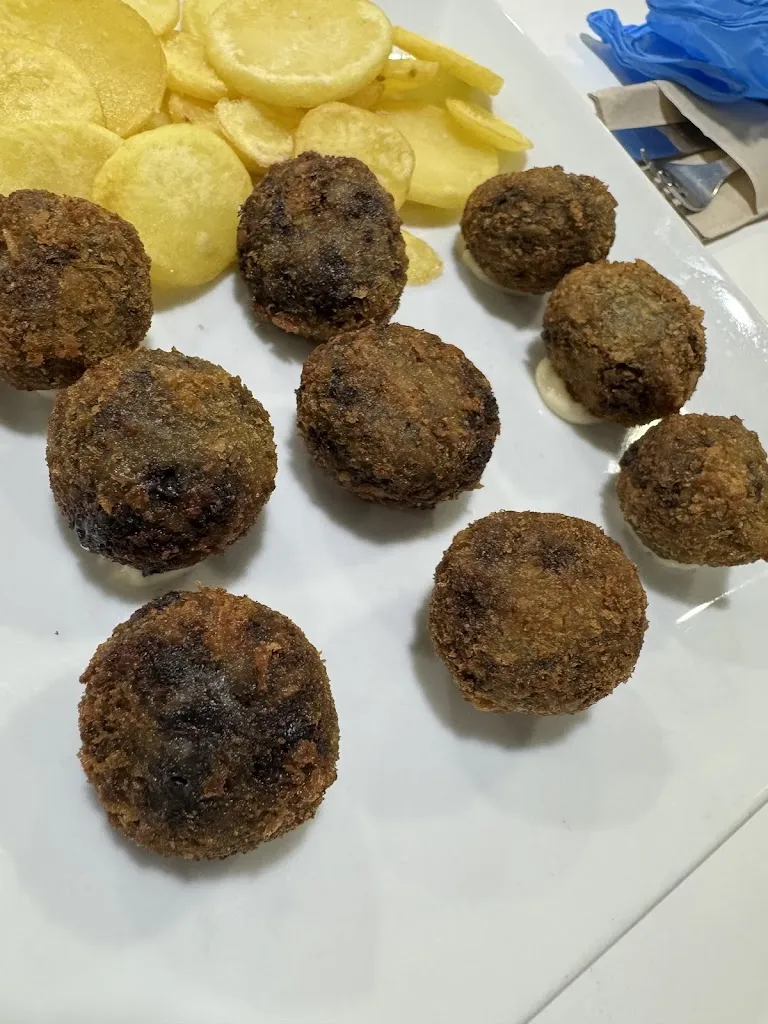 Carlostutuyo 99_Bar Restaurante La Cancha_Zafra_review