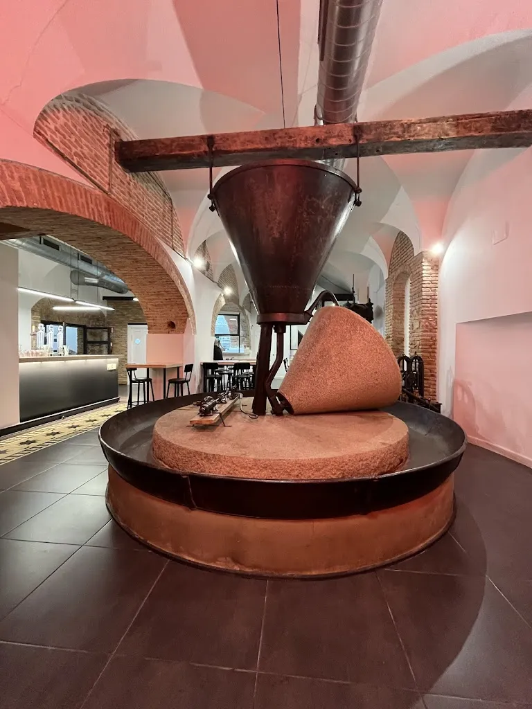 Mike Ronchka_Pikend Pizza Restaurante_Zafra_recensione