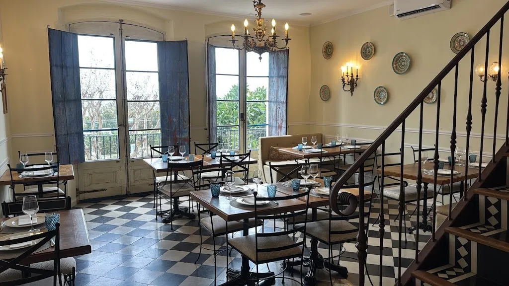 Blau de Mar restaurant in Arenys de Mar