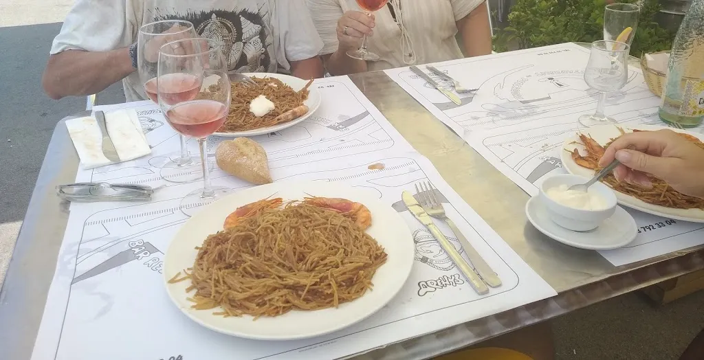 Frank Jüdell_Els Pescadors - La Llotja_Arenys de Mar_review