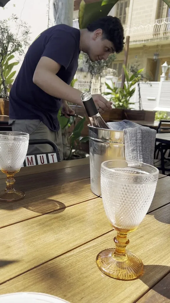 Kristina Lizdenyte_La Nona_Arenys de Mar_review