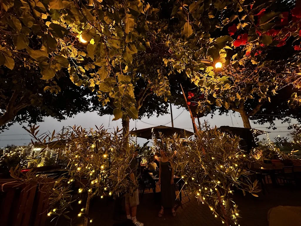 Dennis van Heugten_La Nona_Arenys de Mar_review