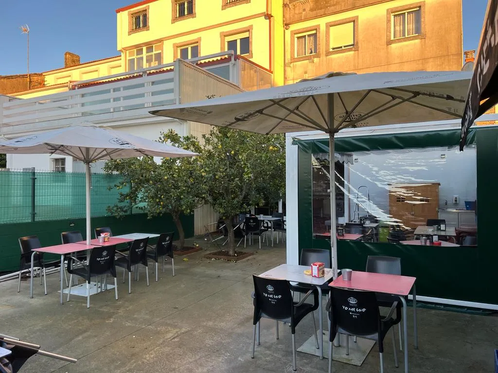 Bar Cantón_Melide_slider_image_1