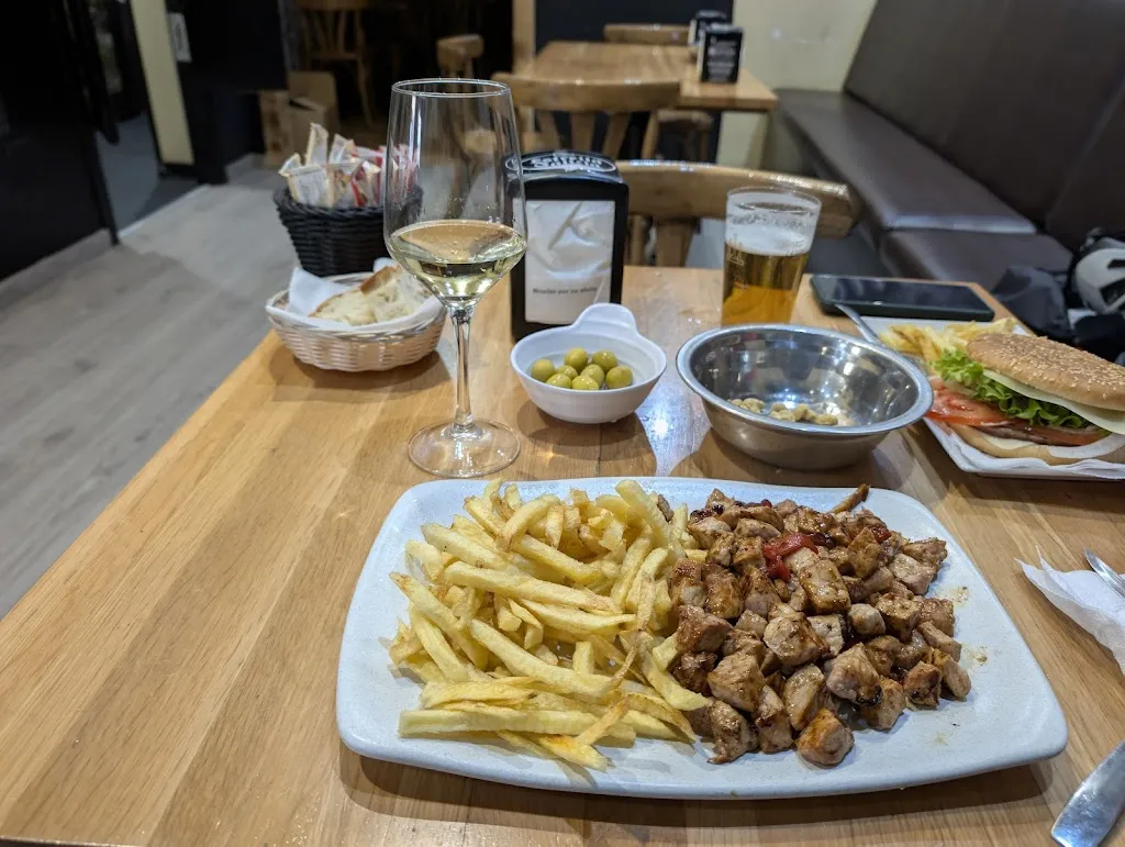 Cafetaría Solaina_Melide_slider_image_3