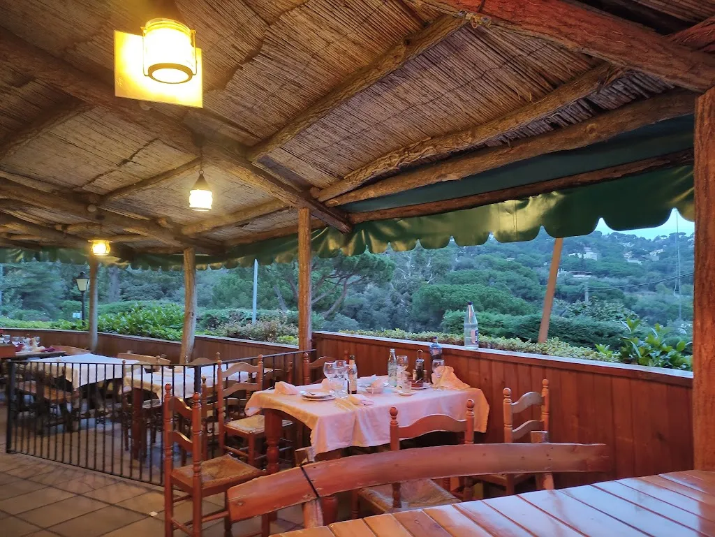 Restaurant Tres Turons_Arenys de Munt_slider_image_1