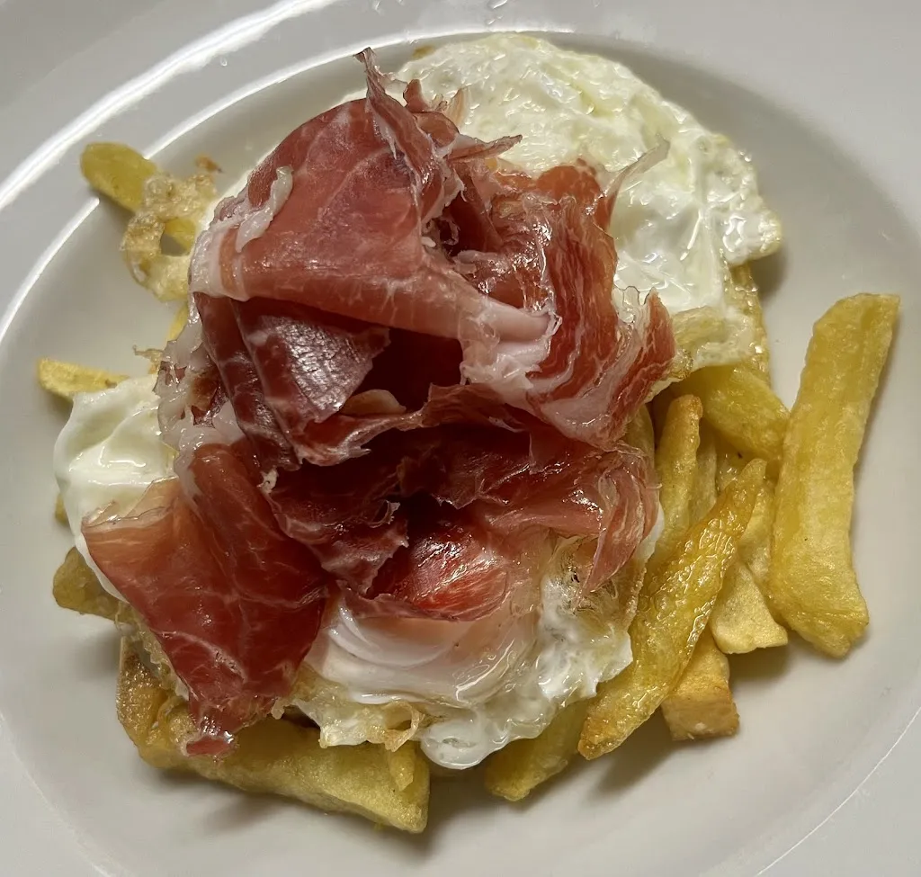 FkManà Bar & Restaurant_Avinyó_slider_image_3