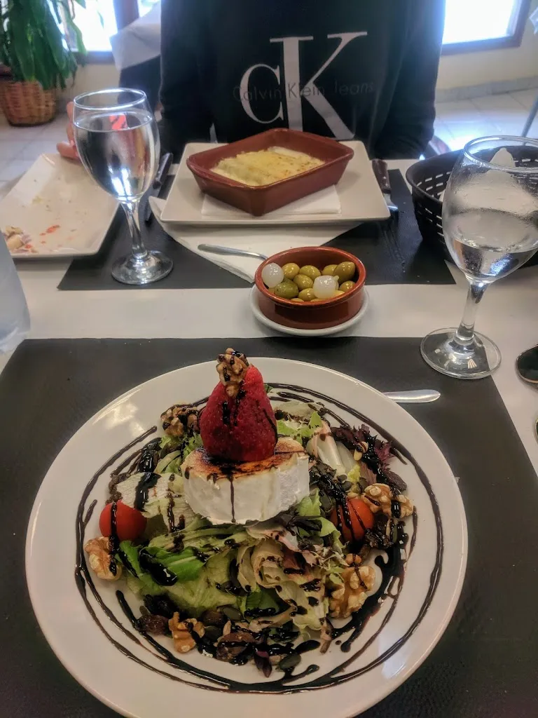 Will Pettinger_Calsoteca_Avinyonet del Penedès_review