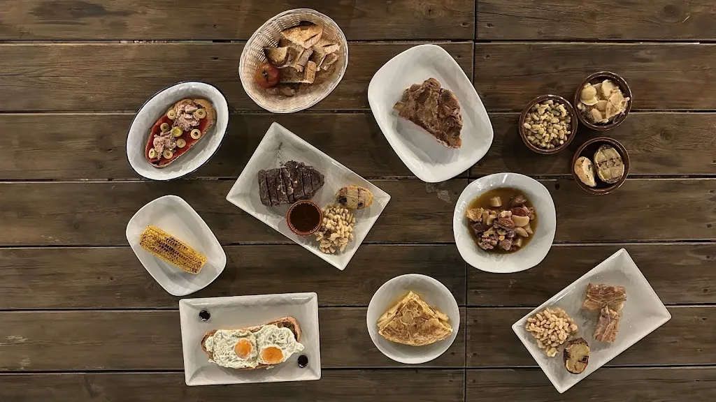 La Manela by Artcava | Wine-bar Restaurant restaurant in Avinyonet del Penedès