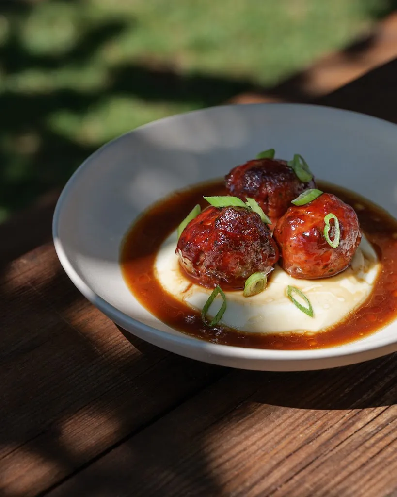 D'Obra_Melide_slider_image_2