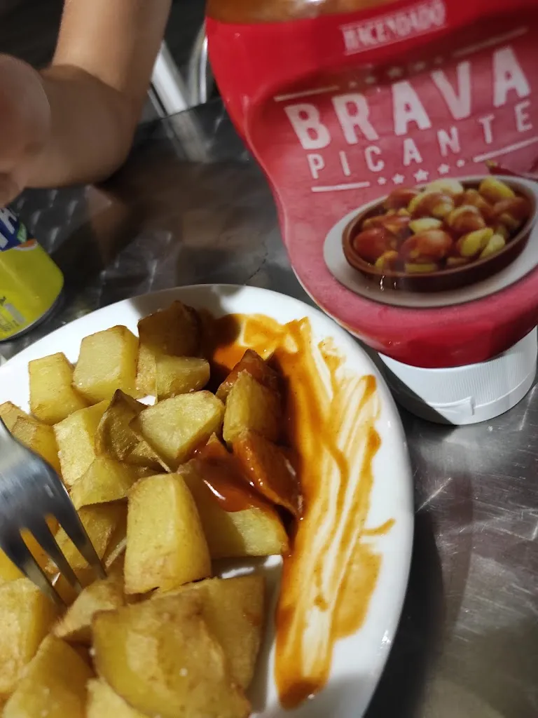 manso tamy_Monkey´s Bar Badia 