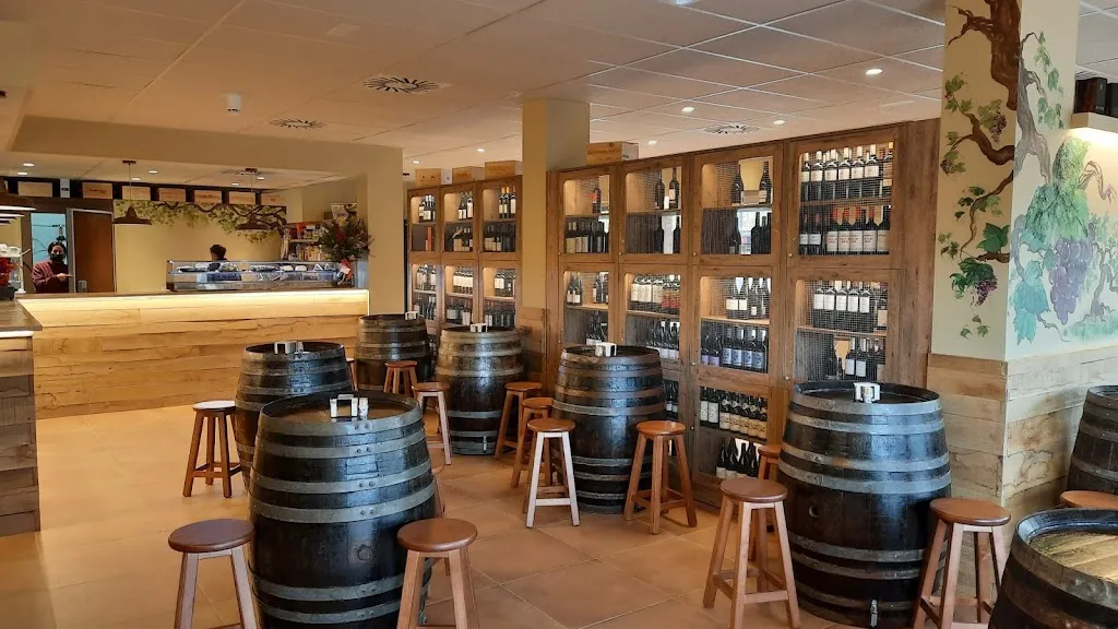 Companyia d'Alella, Vinateria i Taverna restaurant in Alella