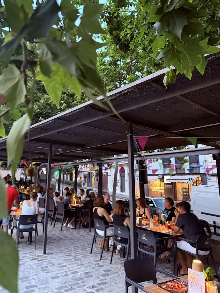 Pim Pam Pizza Alella restaurant in Alella