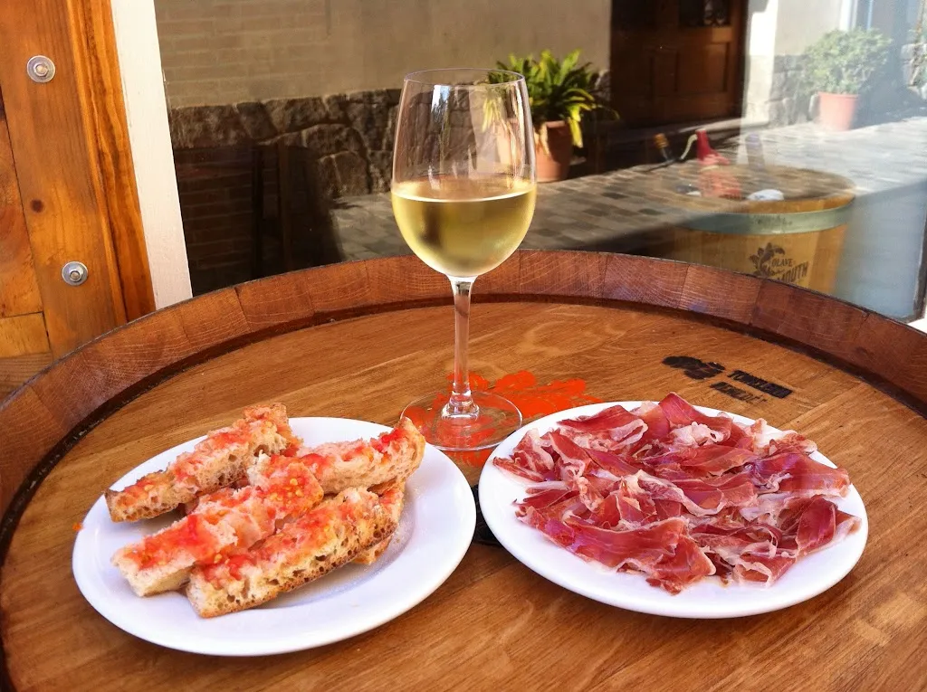 Vermuteria Xavi Estrany_Alella_slider_image_3