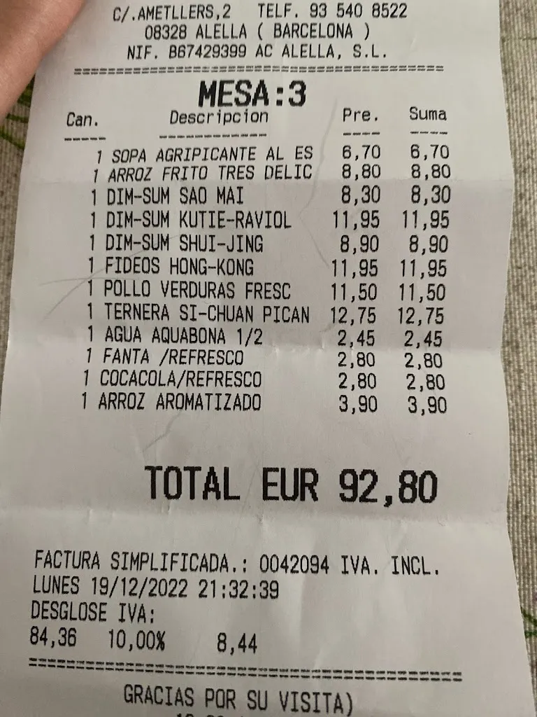 Jelyn Dimaculangan_Feliç 2_Alella_review