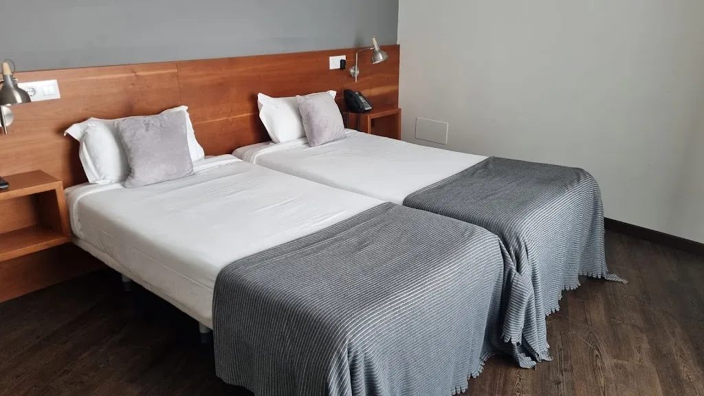 Hotel Restaurante Carlos 96_Melide_slider_image_2