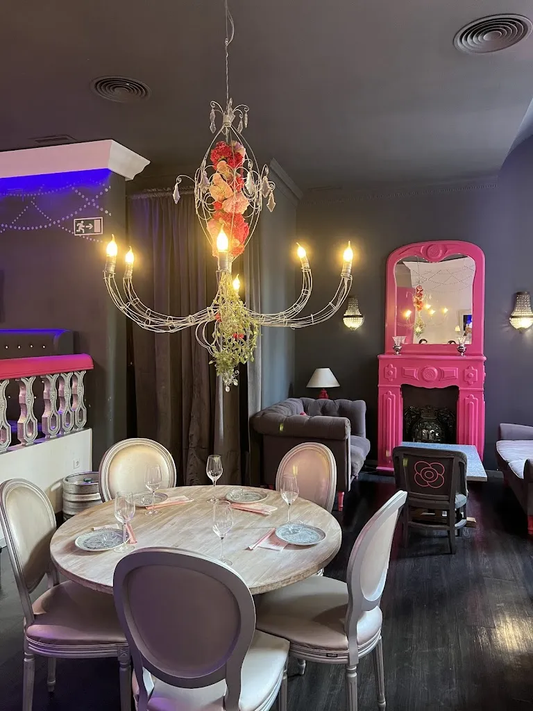 Hany Benyamen_Miss Sushi Las Tablas_Melide_review