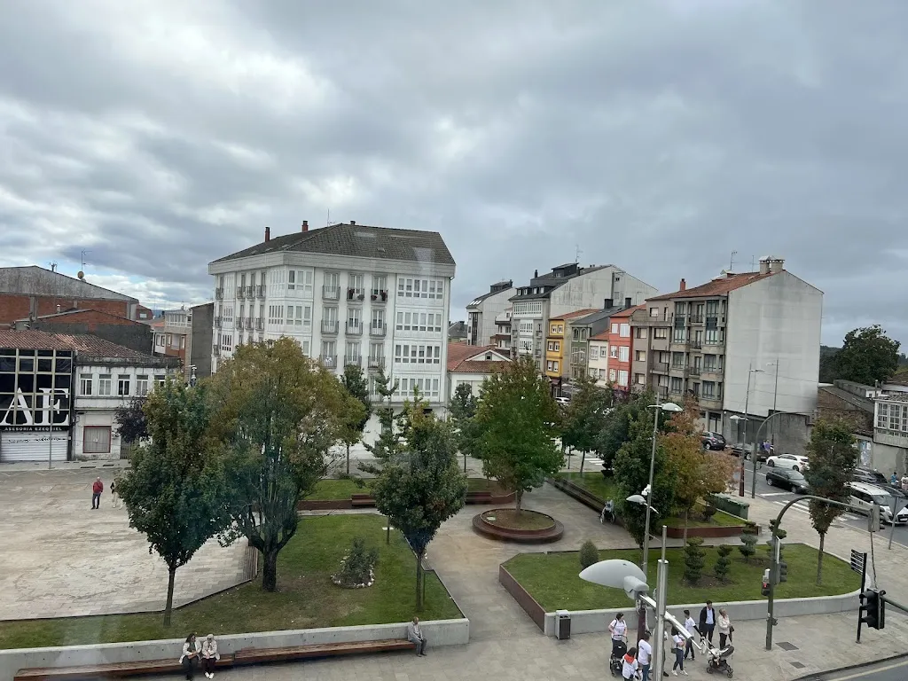 Linda Bailey_Hotel Lux Melide_Melide_review