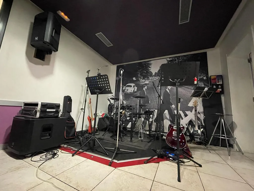 Cafeteria musical La PaRockia_Balsareny_slider_image_3