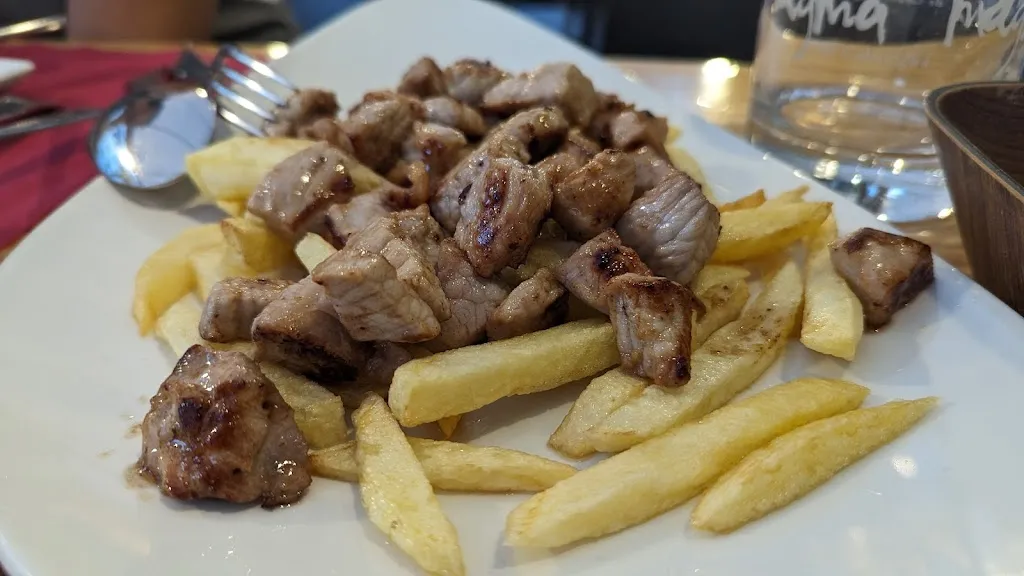 Siamak Lorestani_Restaurante Casa Barqueiro_Negreira_review