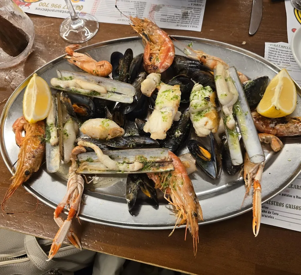 Bar Restaurant Cros_Argentona_slider_image_3