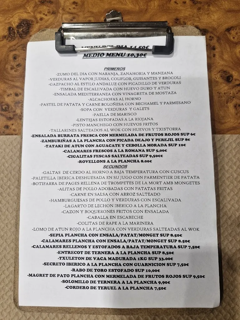 Menu_Bar Restaurant el Loro_Argentona_image_2