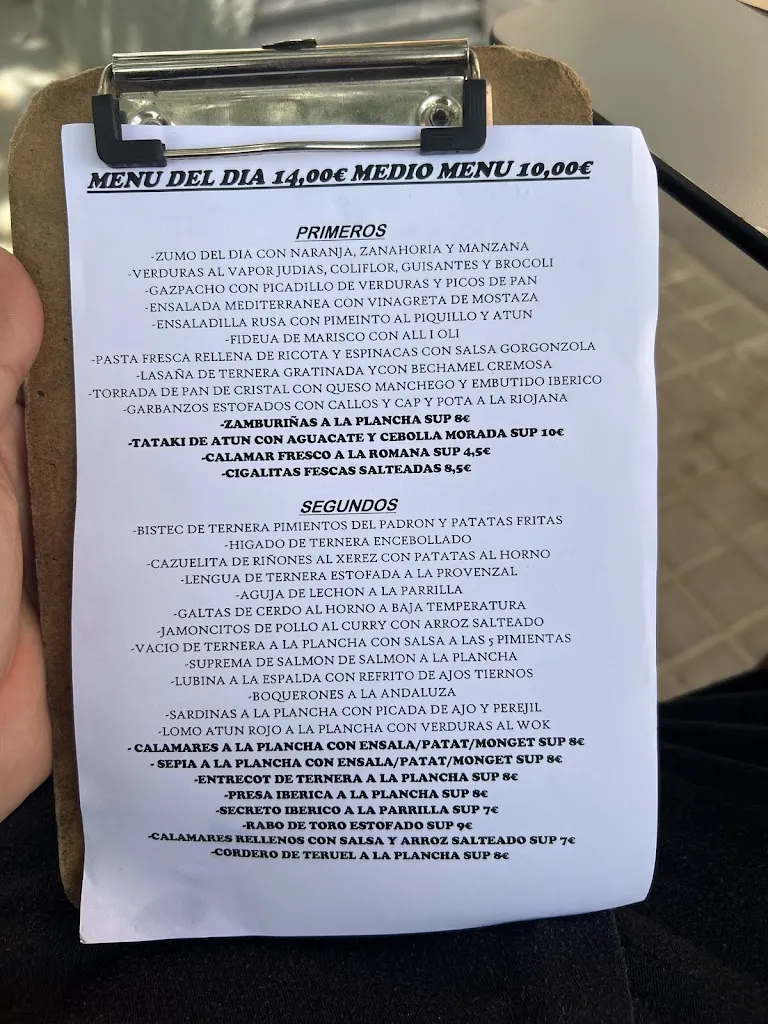 Menu_Bar Restaurant el Loro_Argentona_image_4