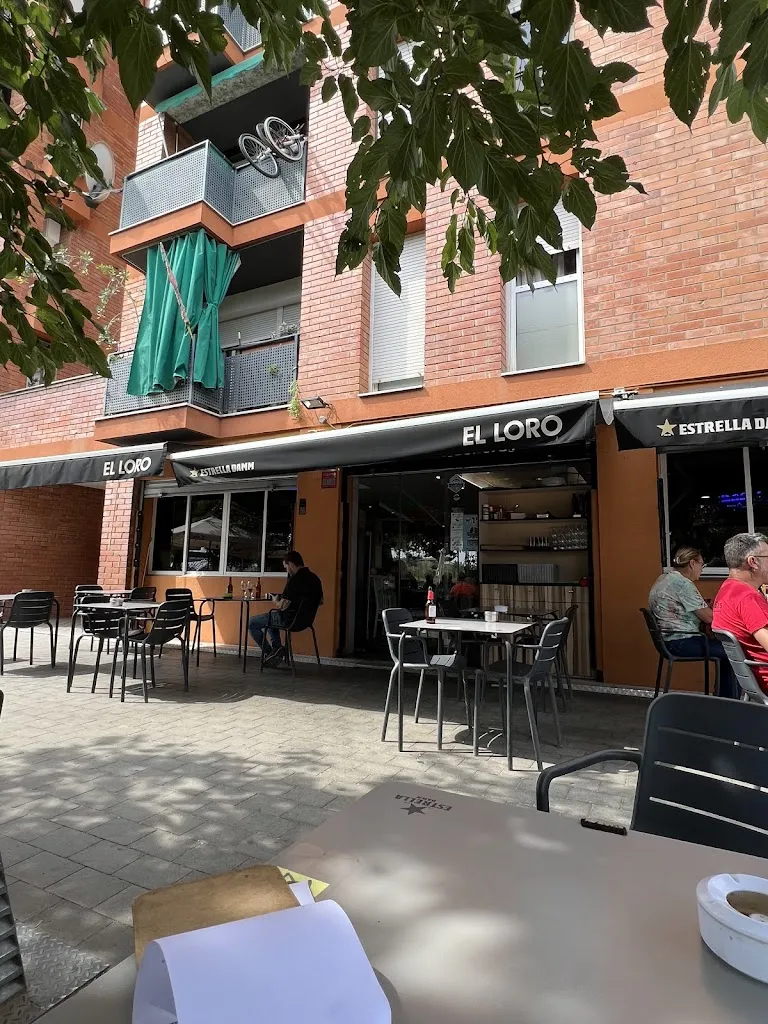 Bar Restaurant el Loro restaurant in Argentona