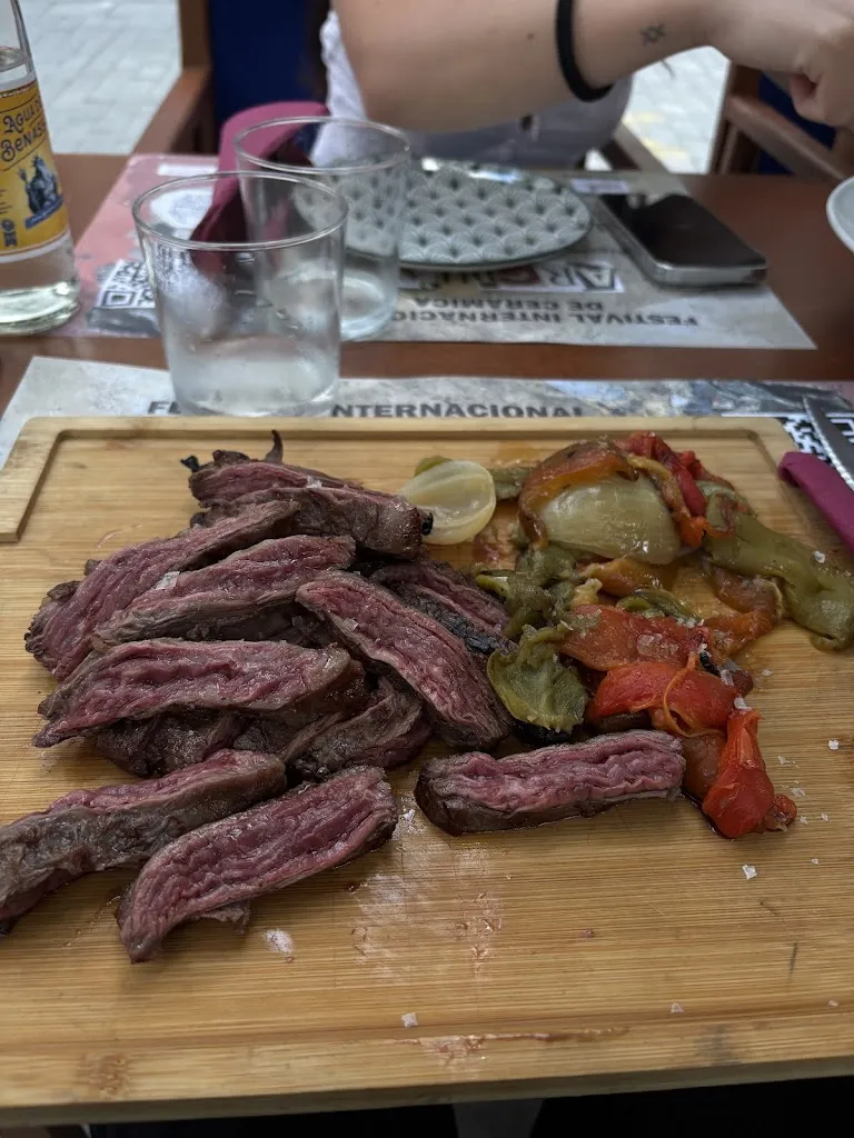 Nelia Aranda_9ODON_Argentona_review