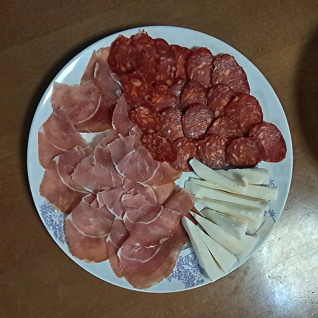 Shane Lewis_Mesón Rosalía de Castro_Negreira_review