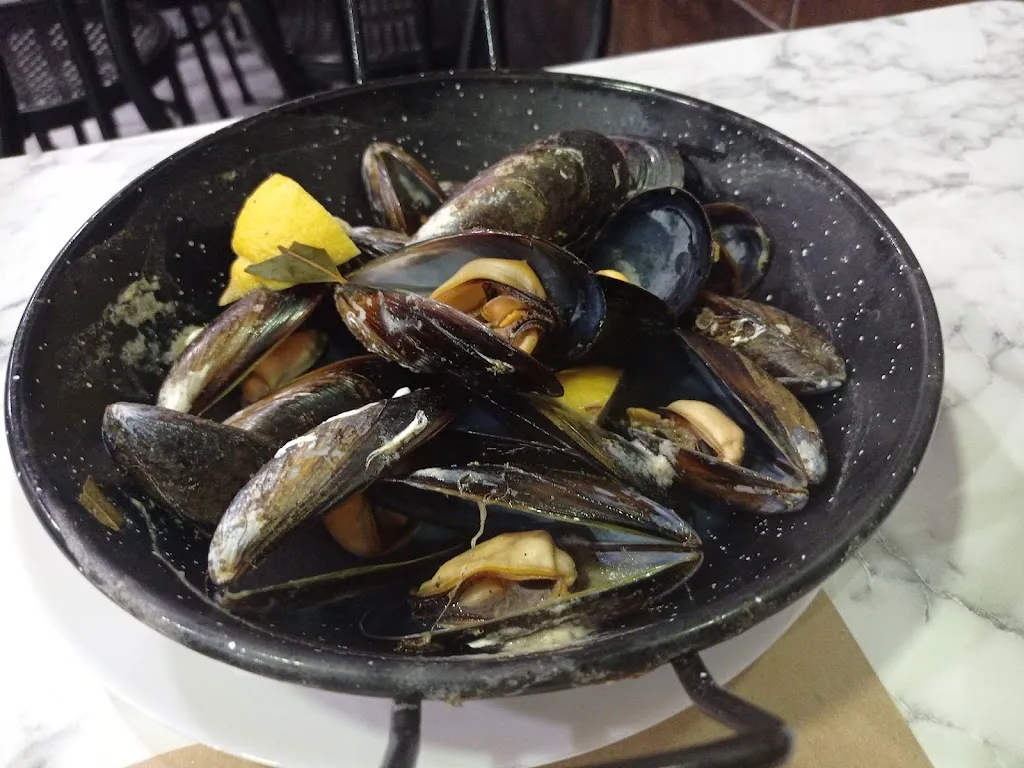 Menu_Bar Avenida_Argentona_image_6