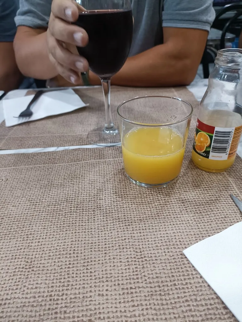 Menu_Bar Avenida_Argentona_image_7