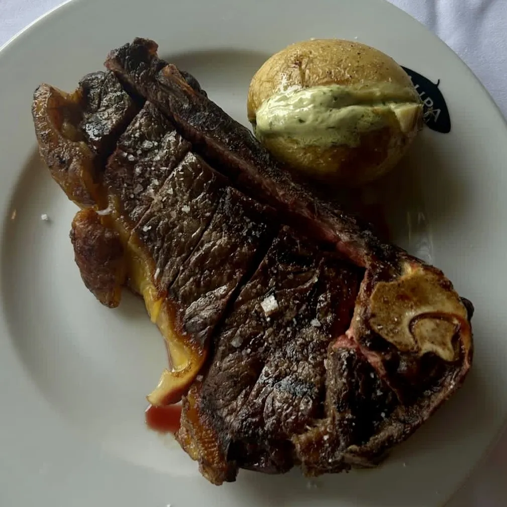 Tom Maidment_AUPA Restaurant Rostidoria_Argentona_review