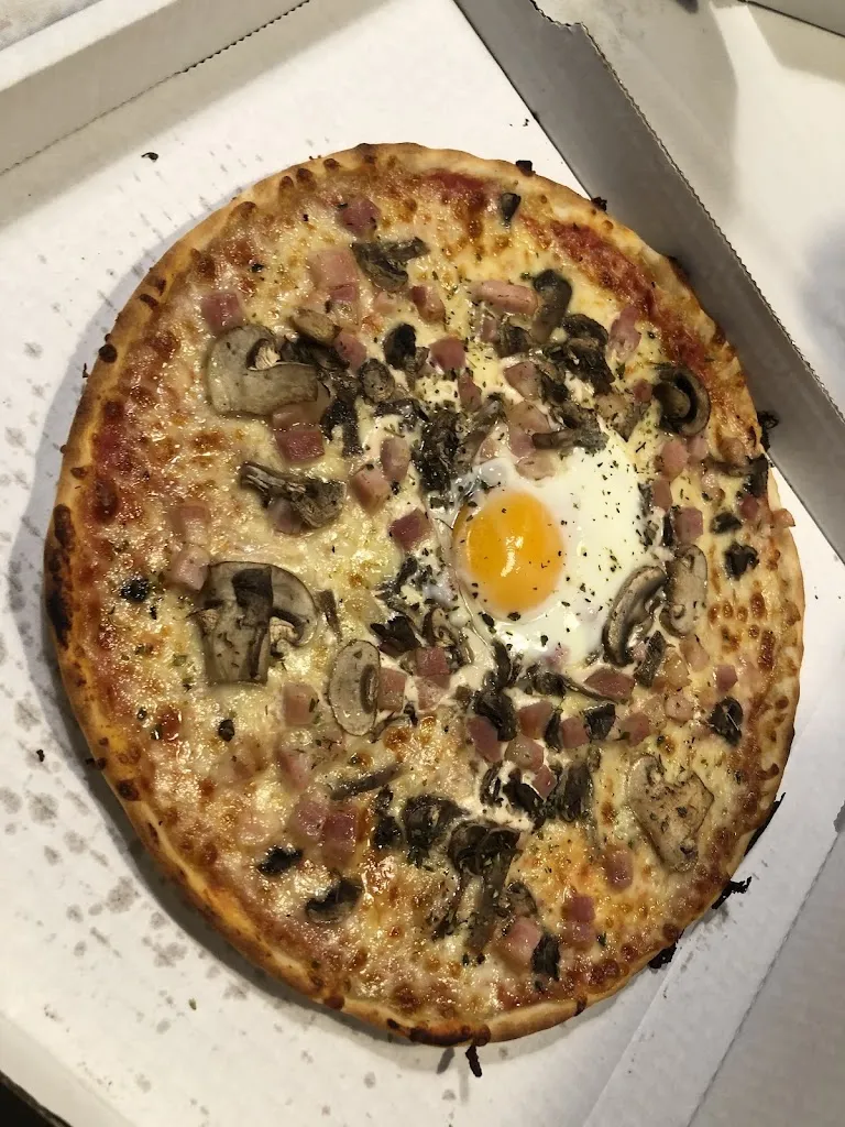 Marc CB_Pizzeria Peperoni_Argentona_review