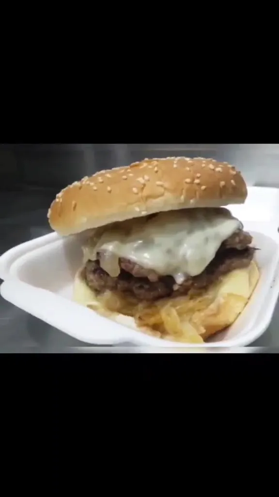 Pizzeria Peperoni_Argentona_slider_image_2