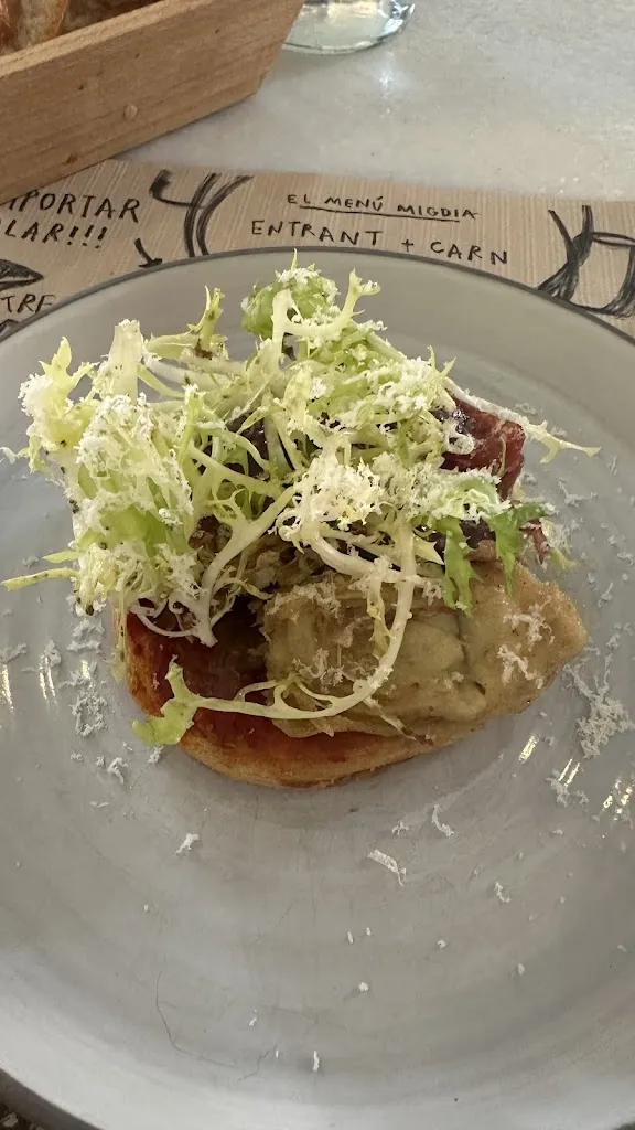 Lidia_La Marineta_Argentona_review